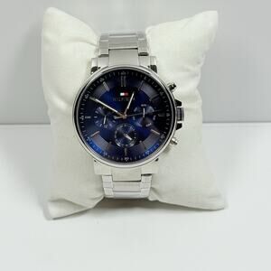 Tommy Hilfiger Tyson Stainless Steel Blue Dial Model 1710588 Men’s Watch